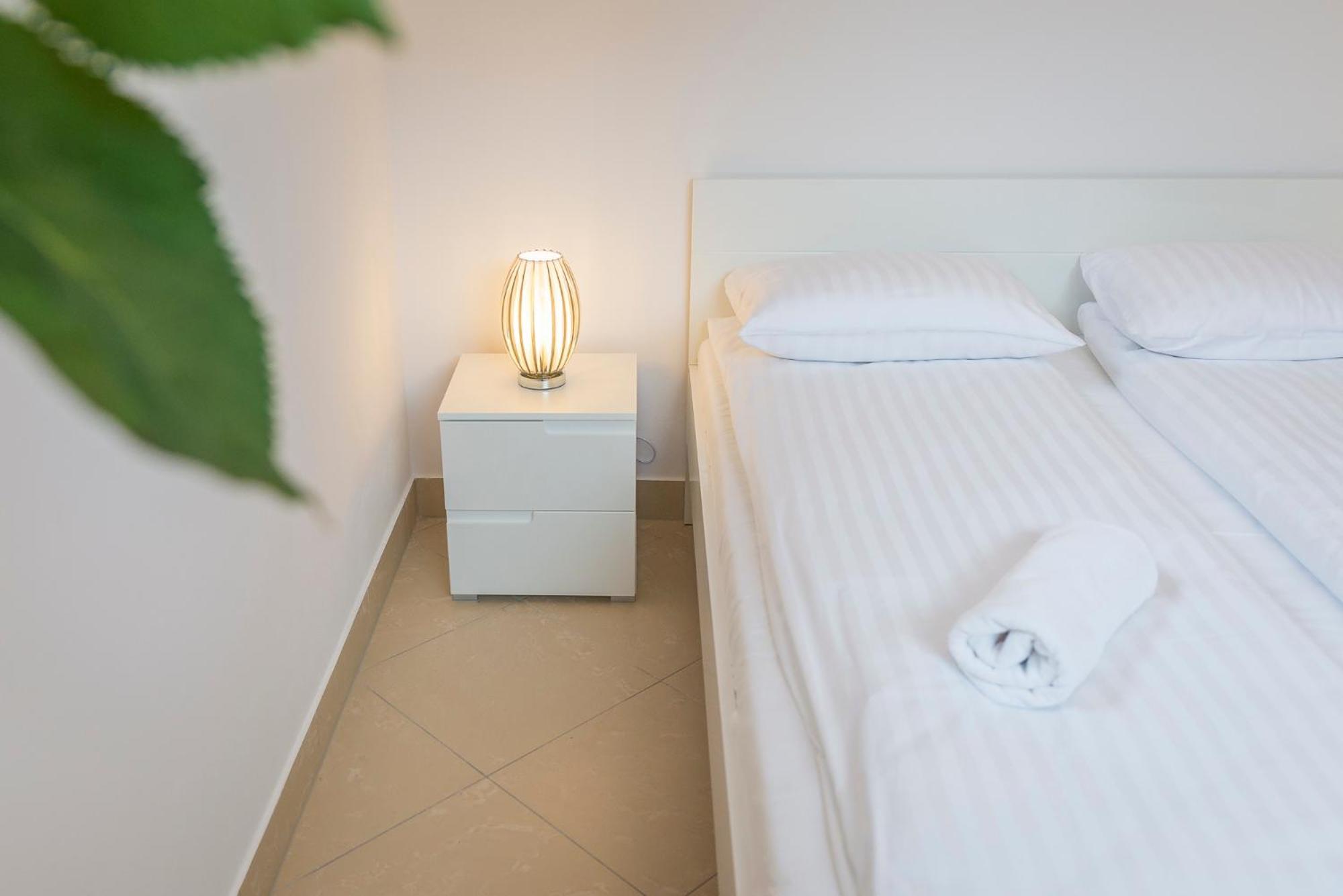 Parkowa Polana Myweek Apartman Polanica-Zdrój Szoba fotó