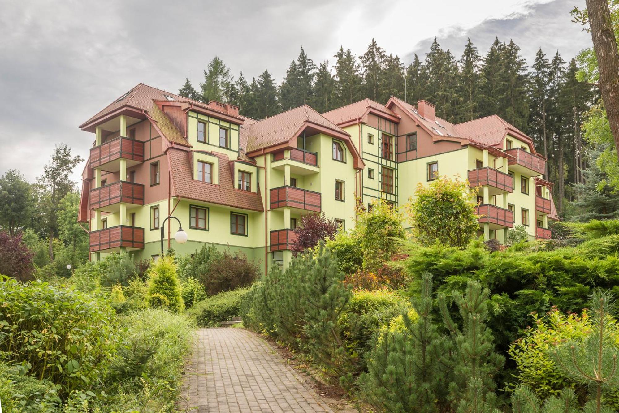 Parkowa Polana Myweek Apartman Polanica-Zdrój Szoba fotó