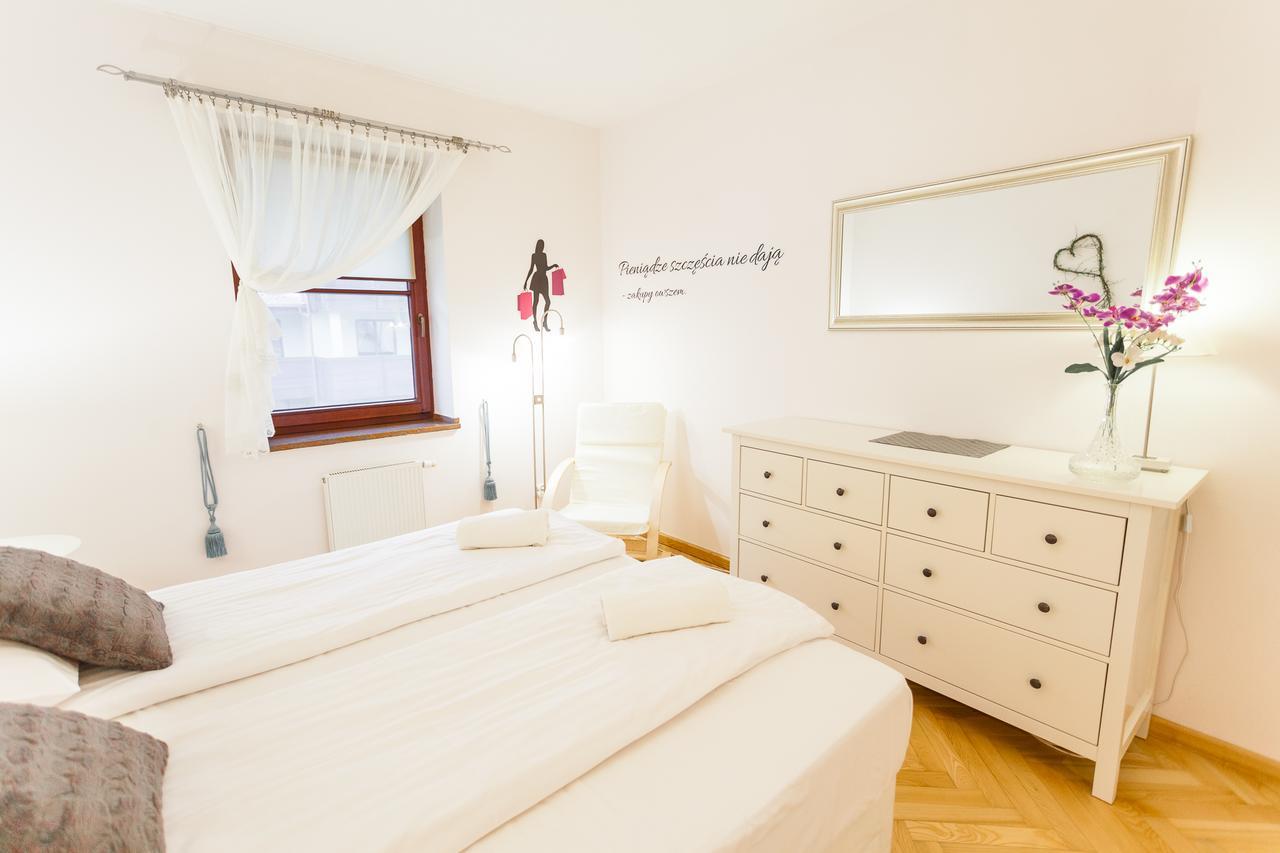 Parkowa Polana Myweek Apartman Polanica-Zdrój Kültér fotó