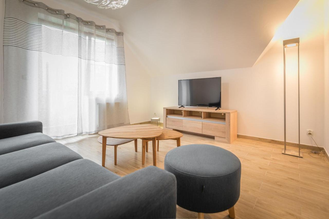 Parkowa Polana Myweek Apartman Polanica-Zdrój Kültér fotó